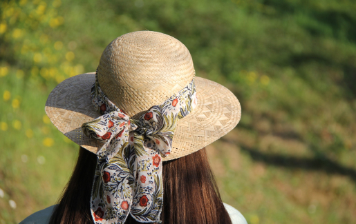 magasin de chapeaux à Néris-les-Bains près de Montluçon dans l'Allier 03