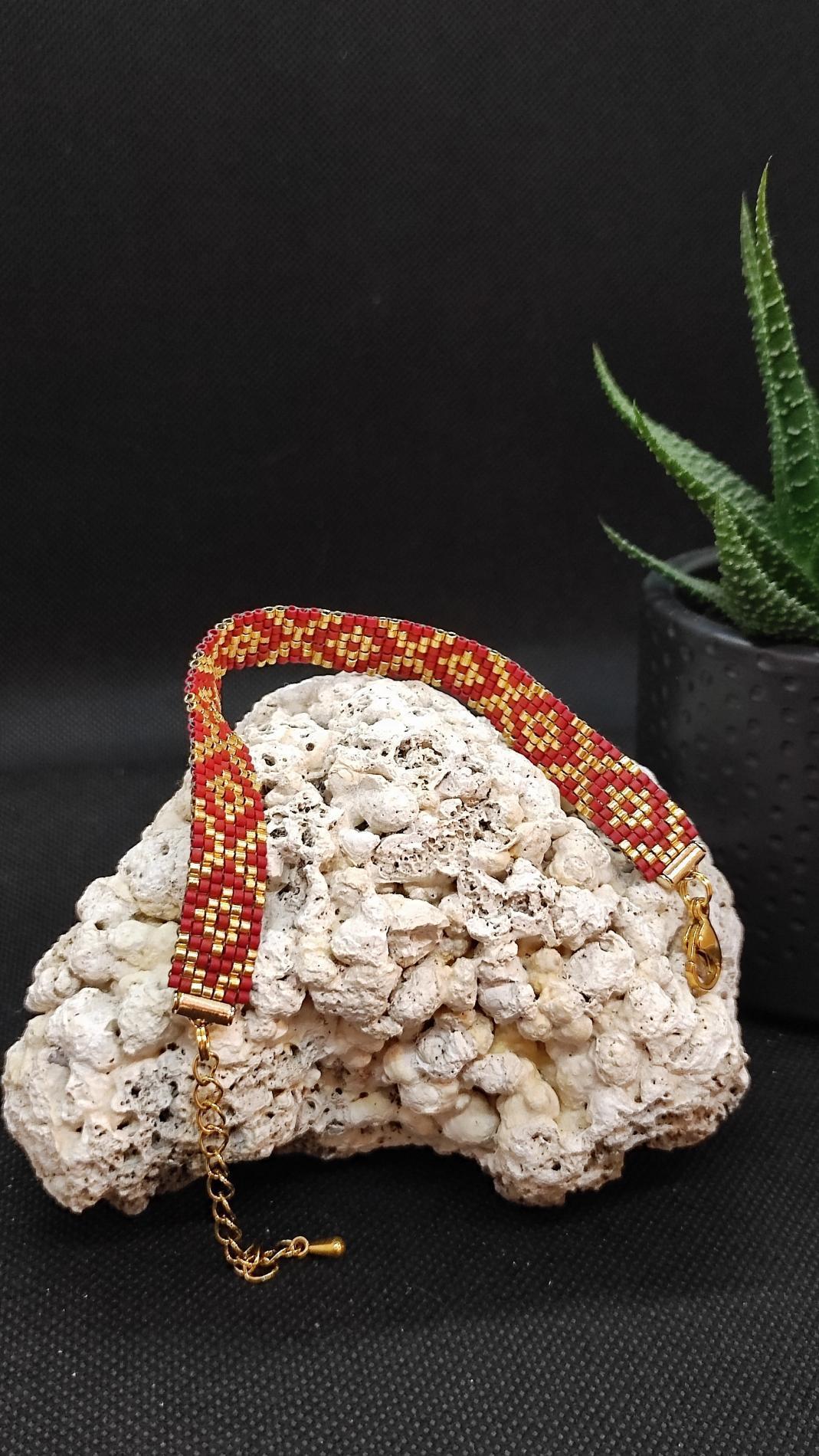 Bracelet losange rouge et doré