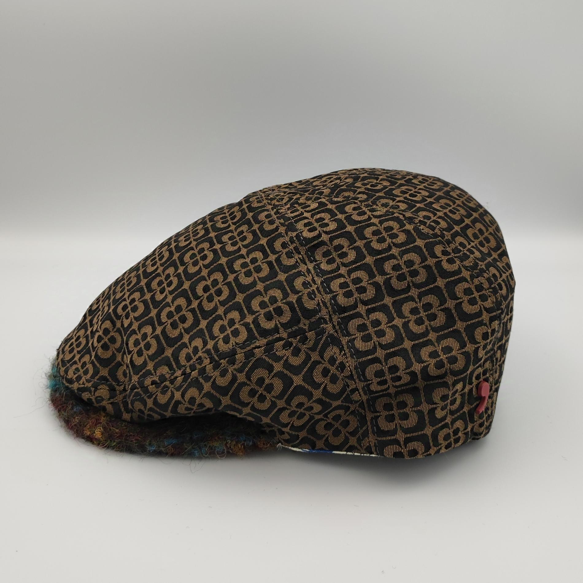 Casquettes plate fantaisie multico