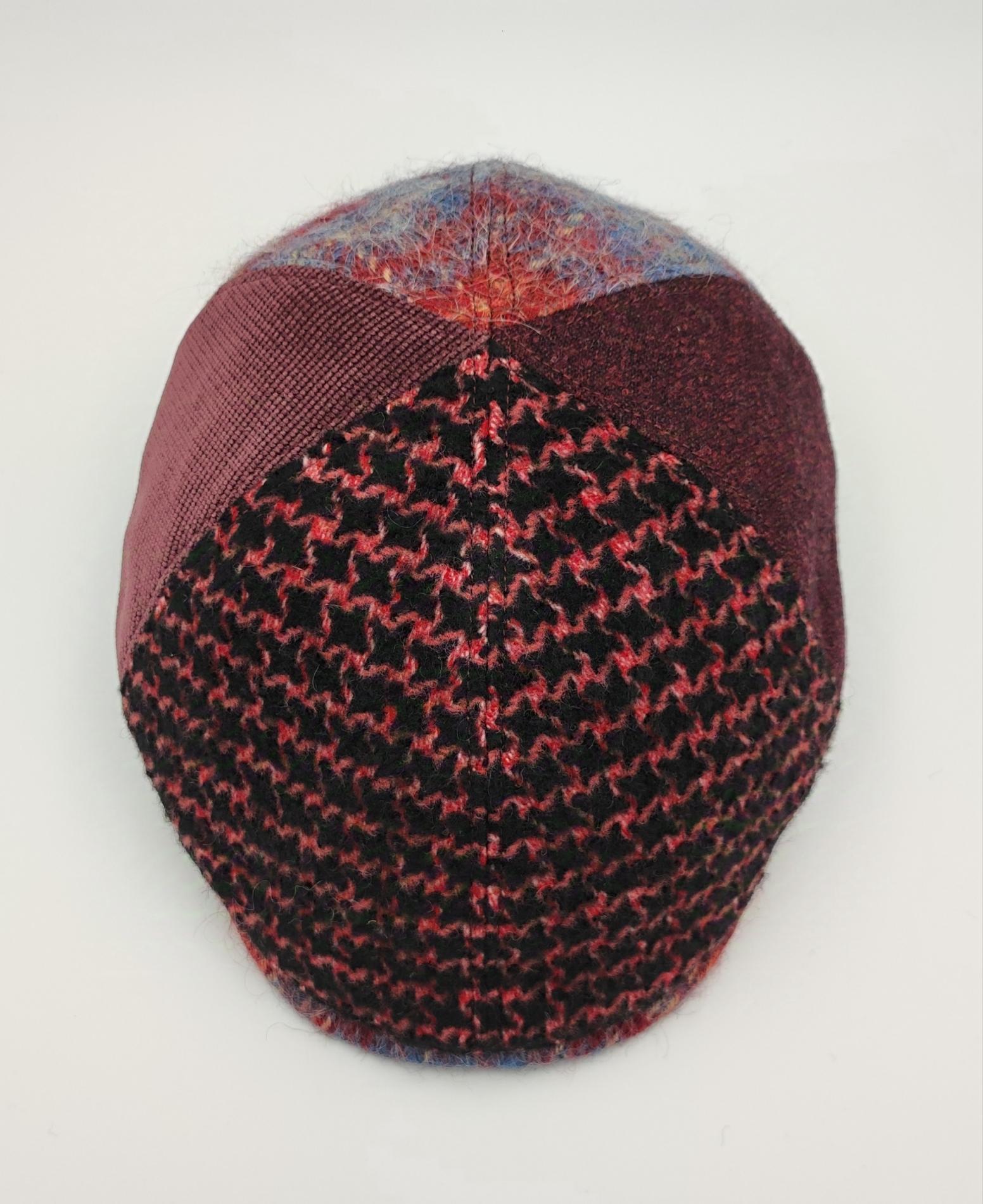 Casquette plate fantaisie bordeaux