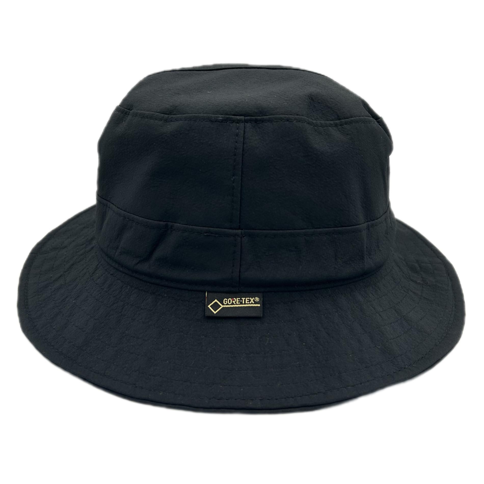 Chapeau de pluie noir