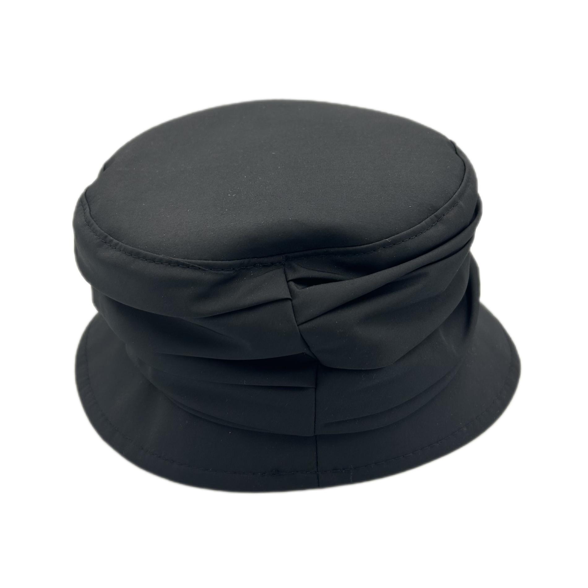 Chapeau de pluie noir Gore-tex
