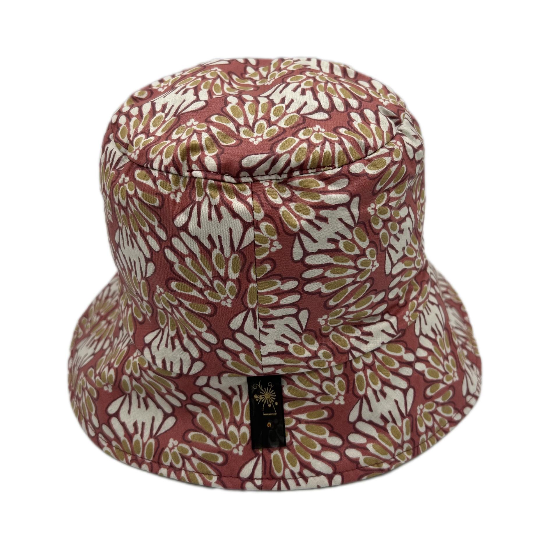 Chapeau de pluie bordeaux