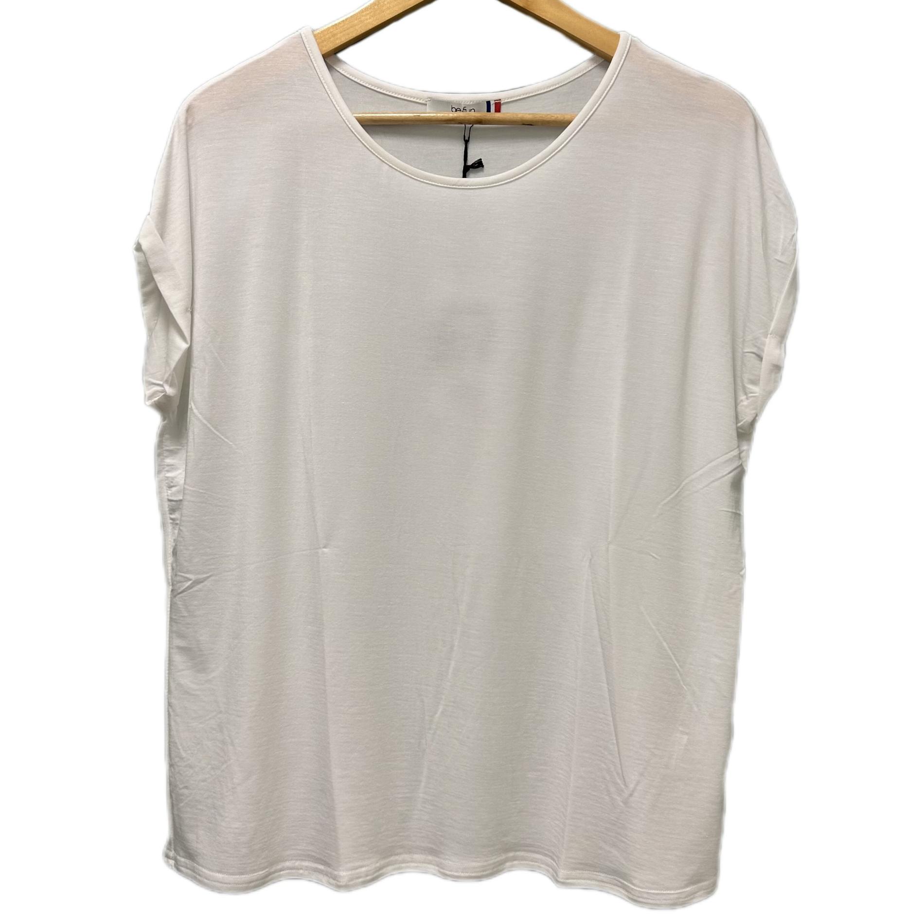 T-shirt manche courte retroussé