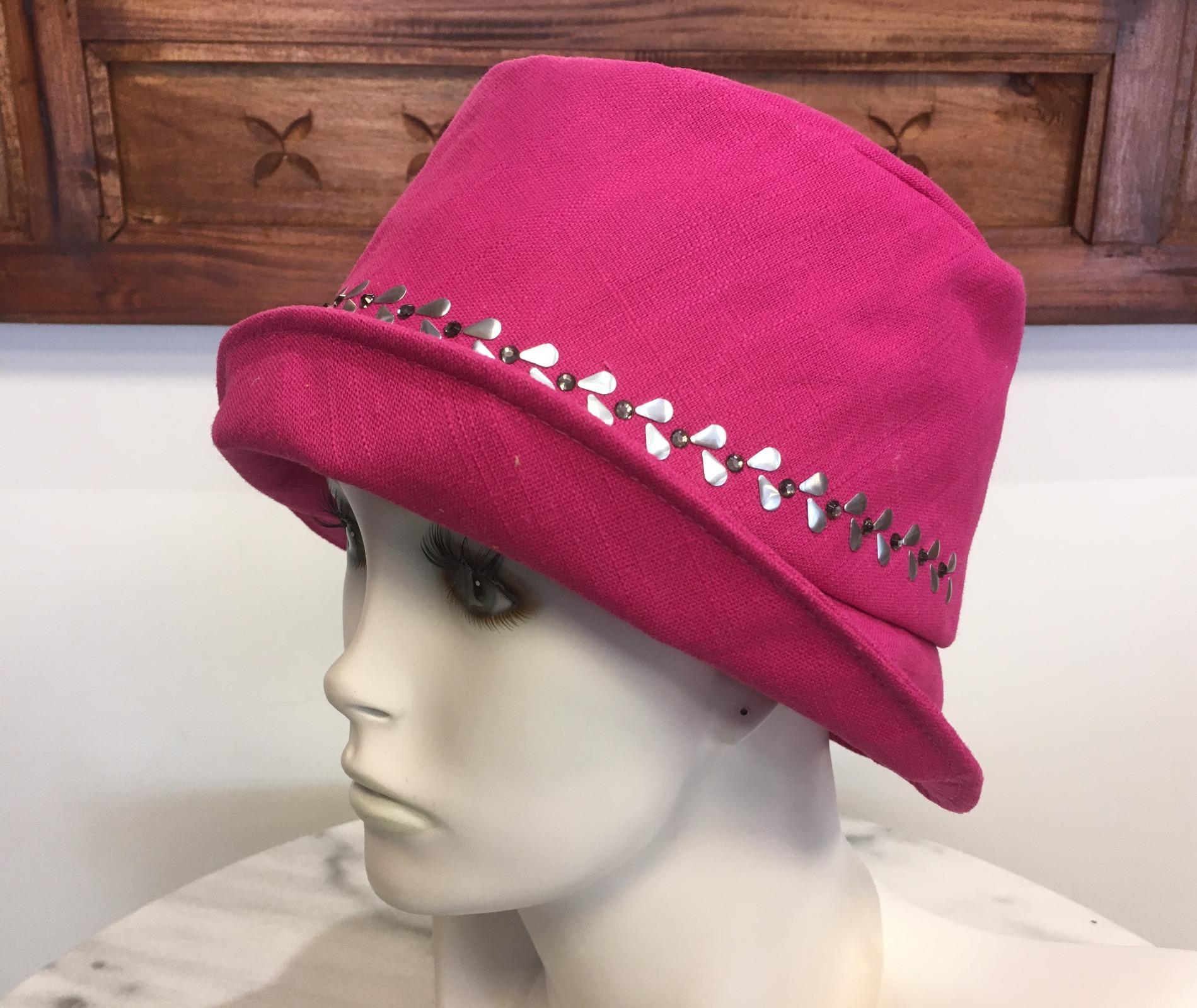 Chapeau cloche lin fuchsia