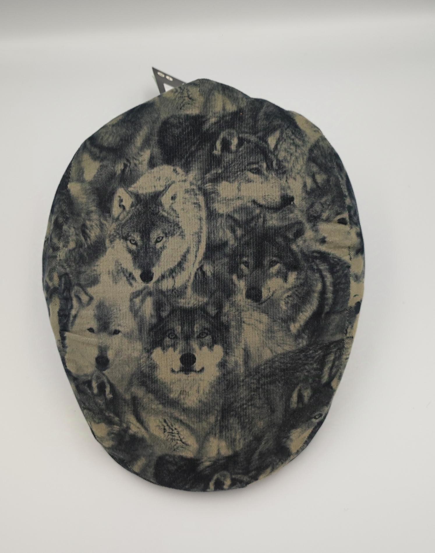 Casquette velours tête de loup