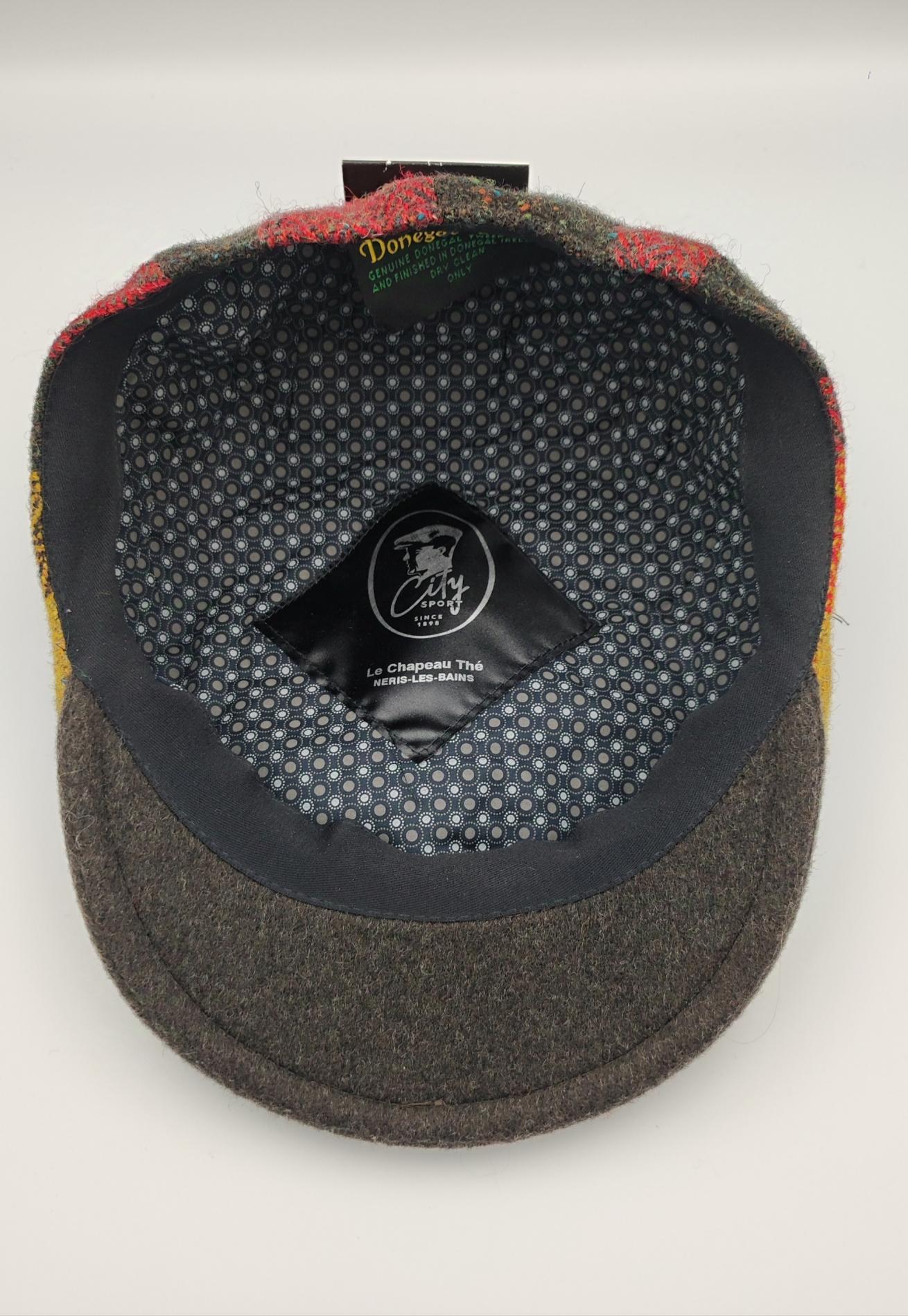 Casquette à carreaux rouge en tweed