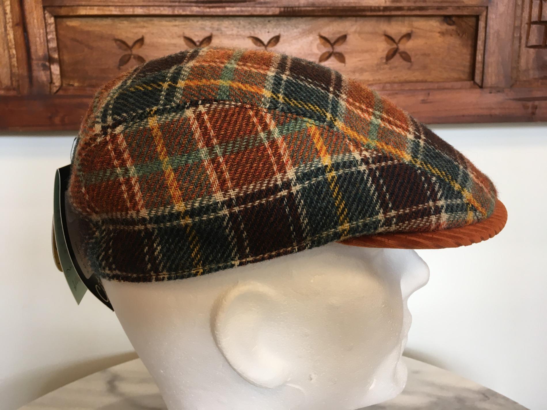 Casquette à carreaux en laine